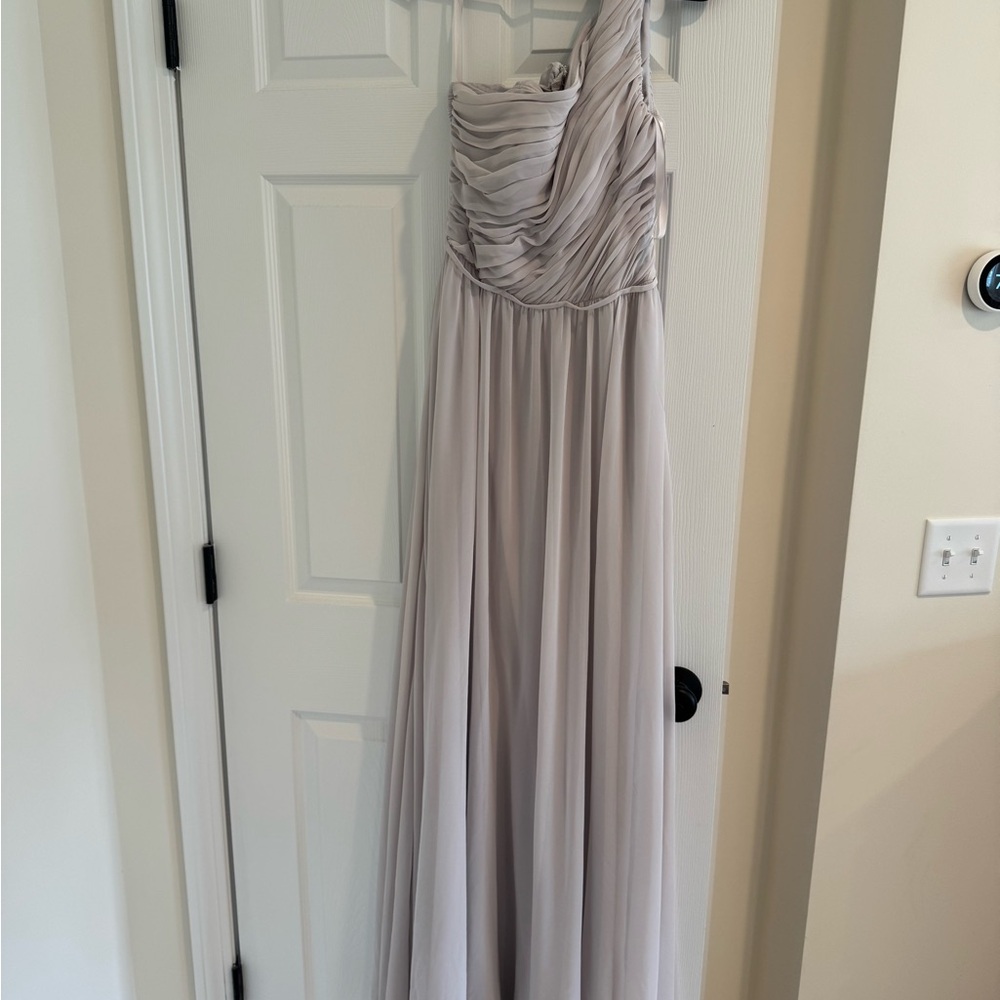 Elegant One-Shoulder Gown